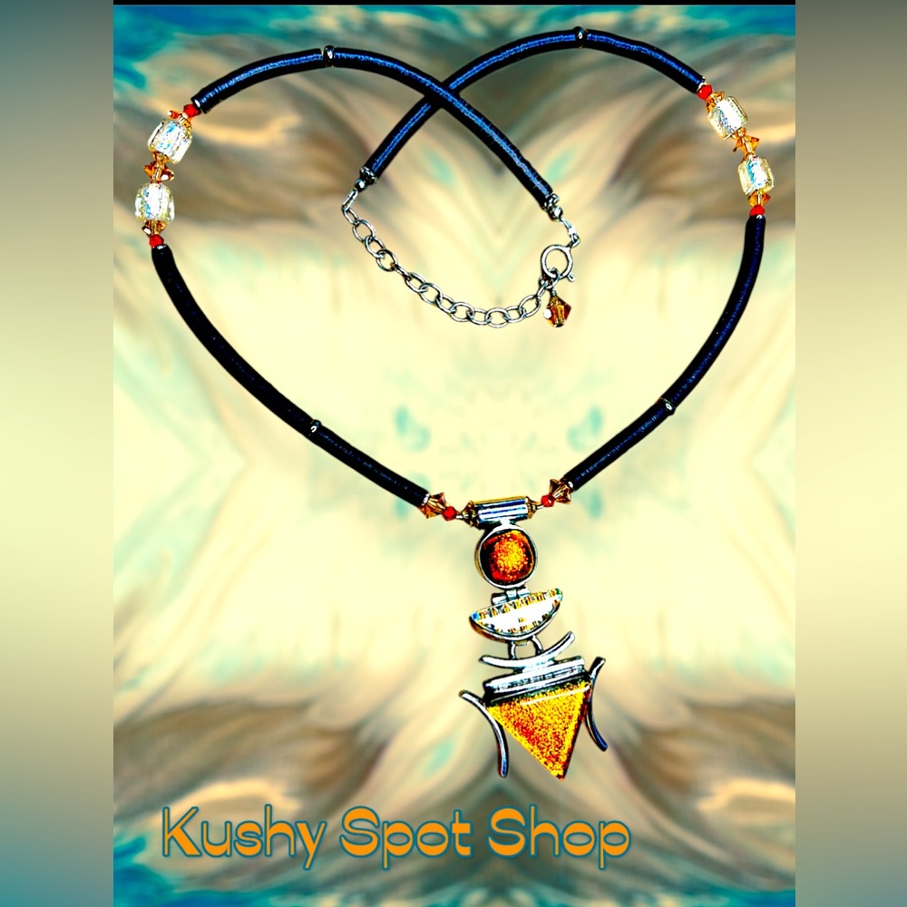 Vintage✨🧡🩶 Native American/Aztec Sterling Silver 925 Glass Art Necklace✨🧡🩶 18”L